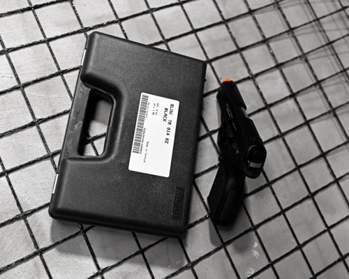 Пістолет стартовий blow TR91402 black 4 ДЛ7109