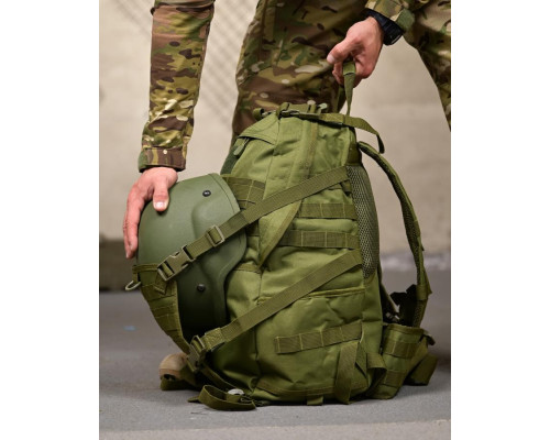 РЮКЗАК З ТРИМАЧЕМ ДЛЯ ШЛЕМУ BADGER OUTDOOR GUNNY 30Л РН3123