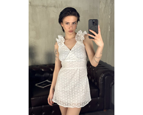 жіноча сукня bon bon white К1/1 7-3!